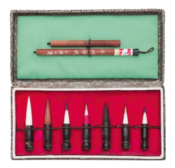 SET 7 PINZELLS ORIENTALS I MÀNEC